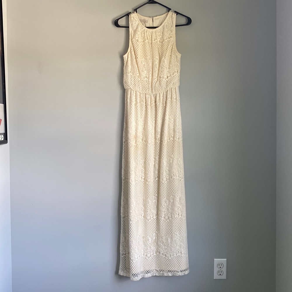 Cream Lace Maxi Dress with Cinched Waist